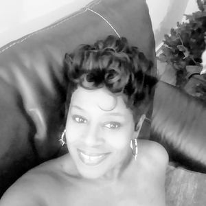 Meet your Posher, Deidre